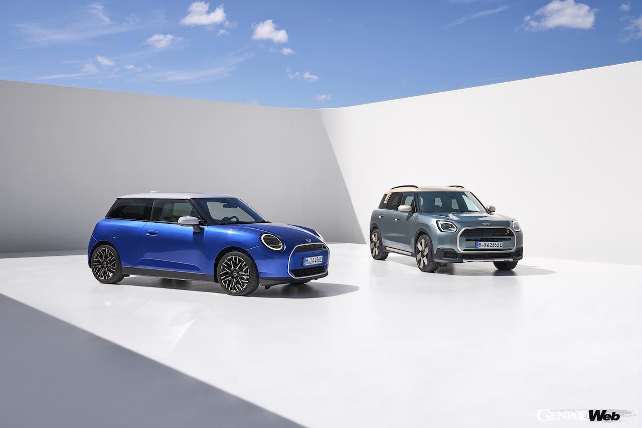 同時デビューを果たした、新型MINI クーパーと新型MINI カントリーマン。