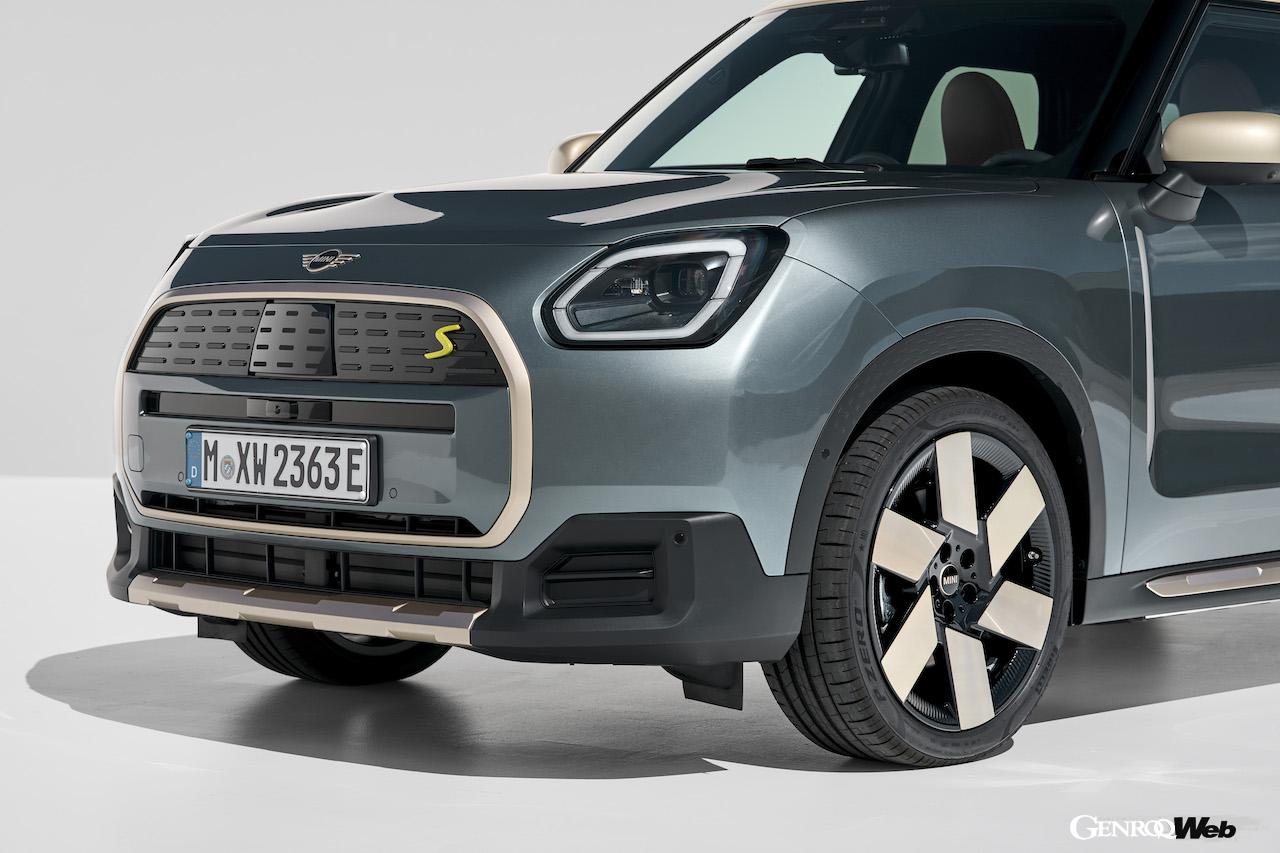 ラインアップ最大サイズを誇る新型「MINI カントリーマン」のエクステリア。