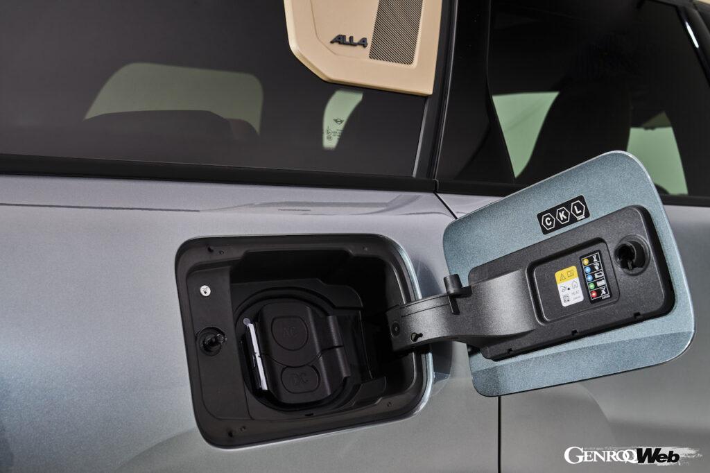 今回発表された2種類のフル電動モデル「MINI カントリーマン E」と「MINI カントリーマン SE ALL4」に加えて、3種類のガソリンモデルをラインアップ。さらにディーゼルも追加される予定だ。