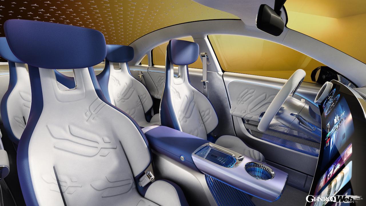 次世代フル電動エントリー・メルセデスを予告する「コンセプト CLA クラス」のインテリア。