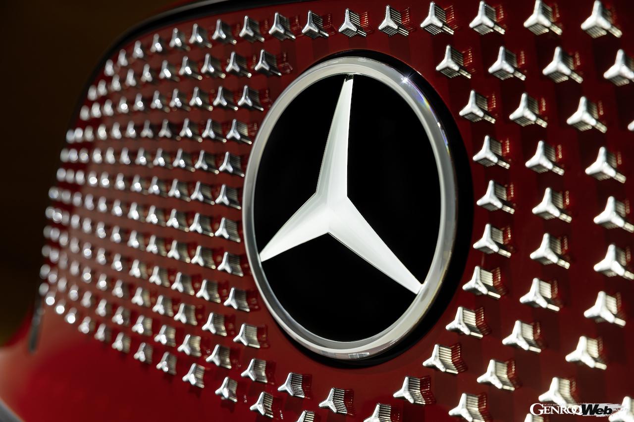 次世代フル電動エントリー・メルセデスを予告する「コンセプト CLA クラス」のエクステリア。