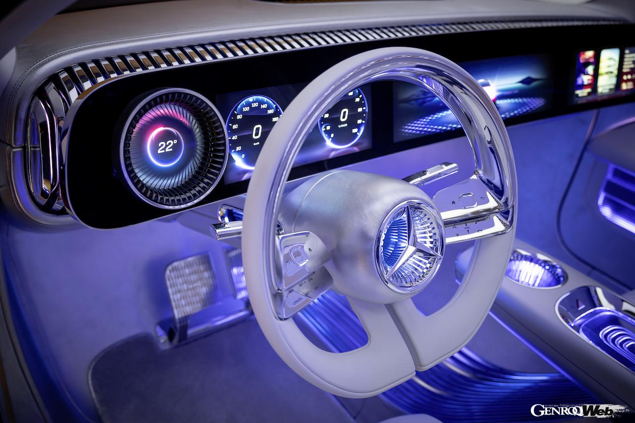 次世代フル電動エントリー・メルセデスを予告する「コンセプト CLA クラス」のインテリア。