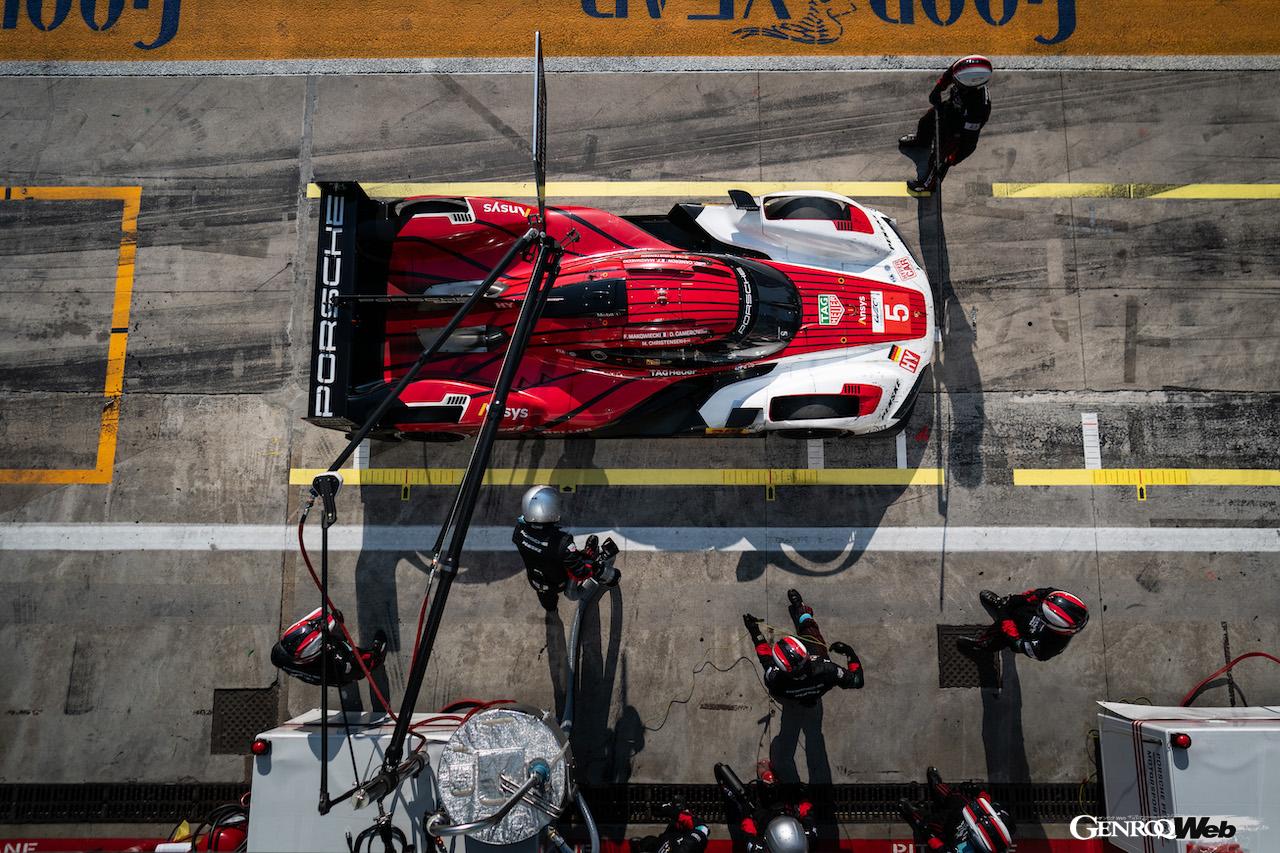 ワークスチーム「ポルシェ・ペンスキー・モータースポーツ」のポルシェ 963 5号車。