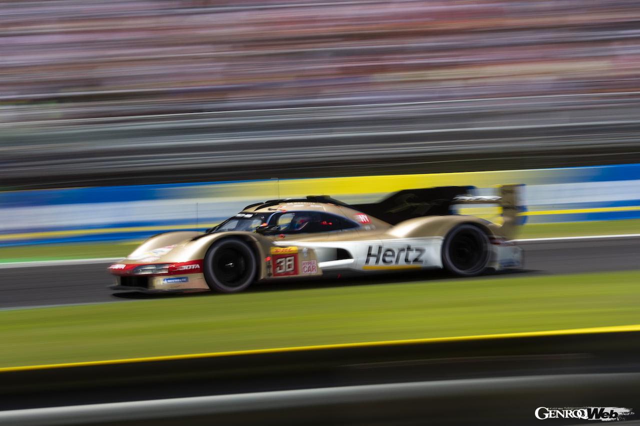 カスタマーチームとして参戦する「ハーツ・チーム・ジョタ」のポルシェ 963 38号車。