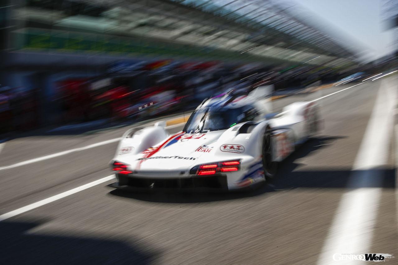 カスタマーチームとして参戦する「プロトン・コンペティション」のポルシェ 963 99号車。