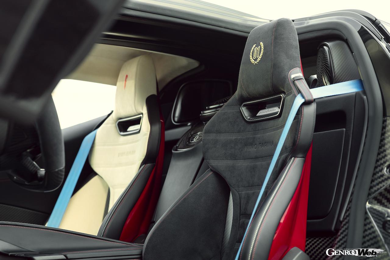 「ザ・ブリッジ」で公開される、スペシャルエディション「バッティスタ エディツィオーネ ニーノ・ファリーナ」。