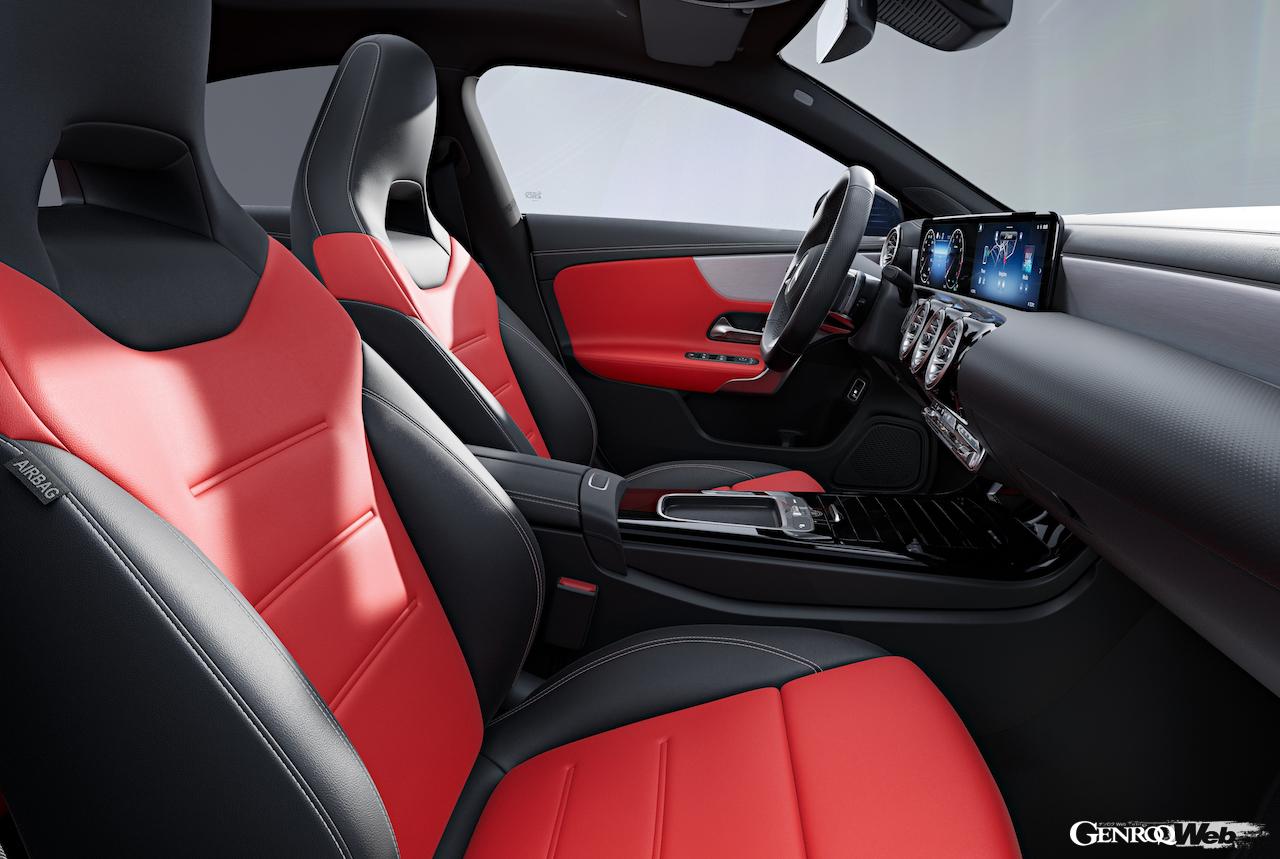 「メルセデス・ベンツ CLA シューティングブレーク」改良新型のインテリア。