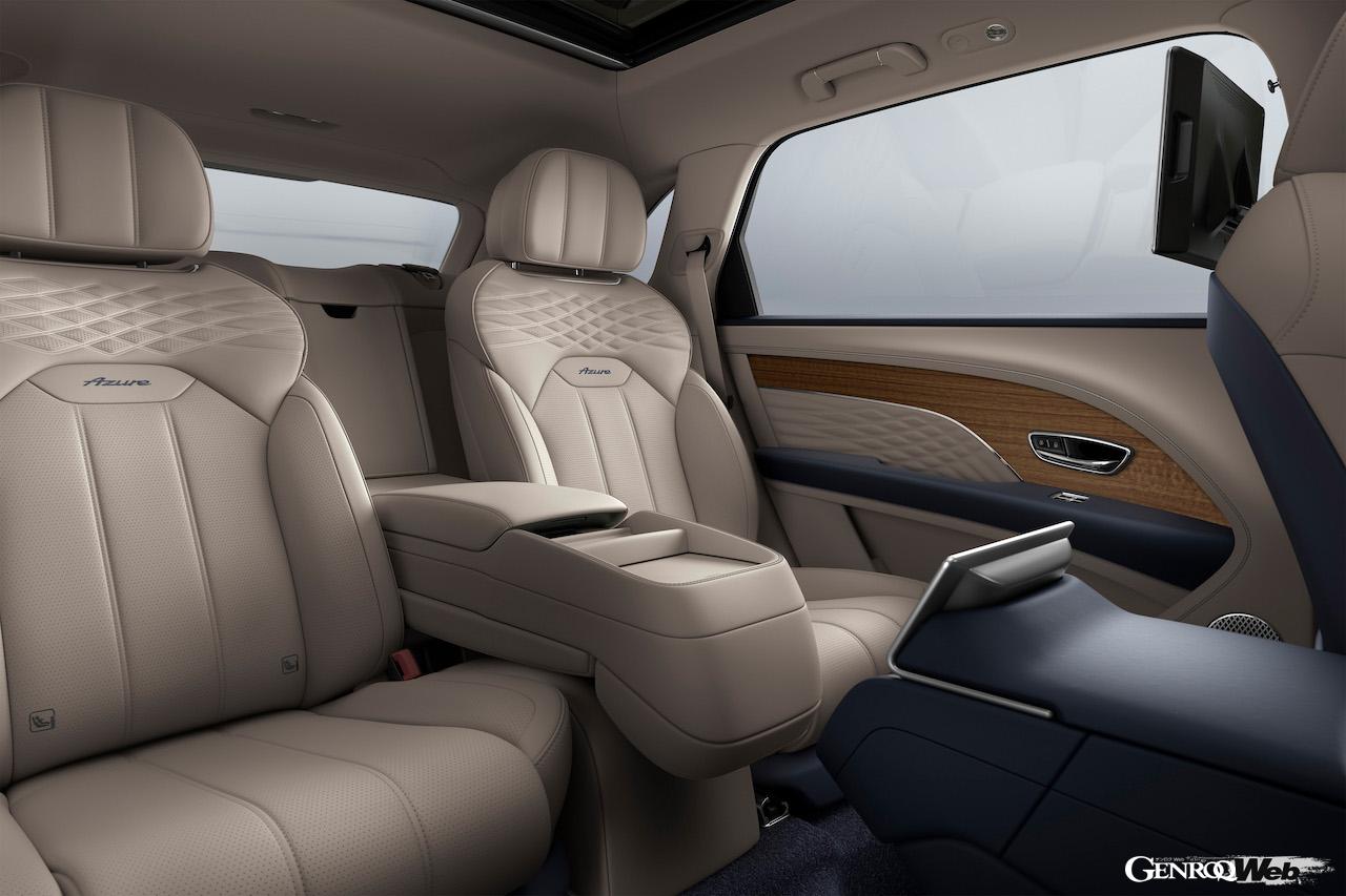 ベントレーのベストセラーSUV「ベンテイガ」が仕様と装備を見直し、様々な快適装備や新機能が新たに投入された。