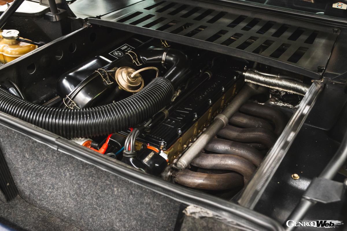 1978年に発表された3.5リッター直6DOHC M88型エンジンを積むミッドシップのスーパーカー「M1」。かつてプロカーのM1を運転したことがあるという。