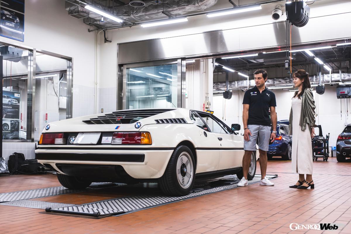 1978年に発表された3.5リッター直6DOHC M88型エンジンを積むミッドシップのスーパーカー「M1」。かつてプロカーのM1を運転したことがあるという。