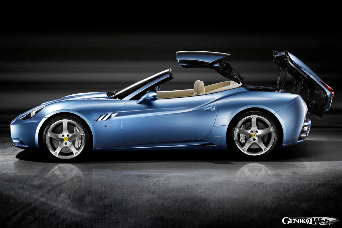 カリフォルニアからポルトフィーノまで、2008年から2世代4モデルに渡った跳ね馬リトラクタブルハードトップ（RHT）モデル。