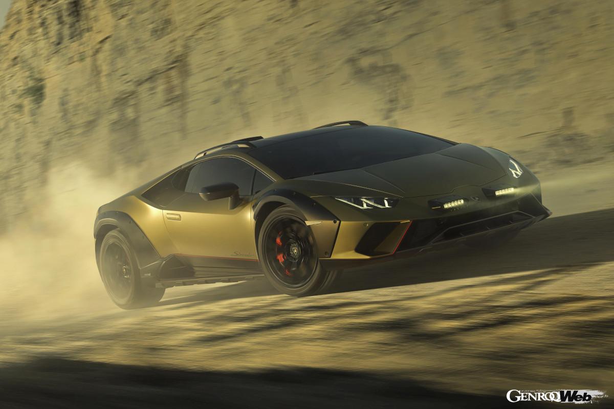 車高を44㎜上げてオフロードでの新たなドライブ体験をカスタマーに提供した「ウラカン ステラート」。