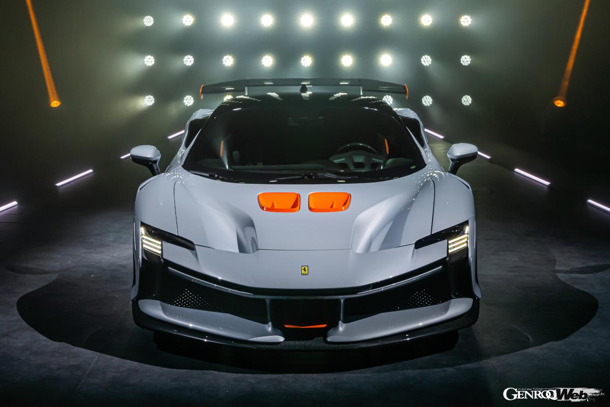 自走でサーキットへ行き、限界走行を体験した後、自走で帰る。サーキットを限界域で走る「XX」的ドライビングエクスペリエンスをより身近にしたモデルだ。