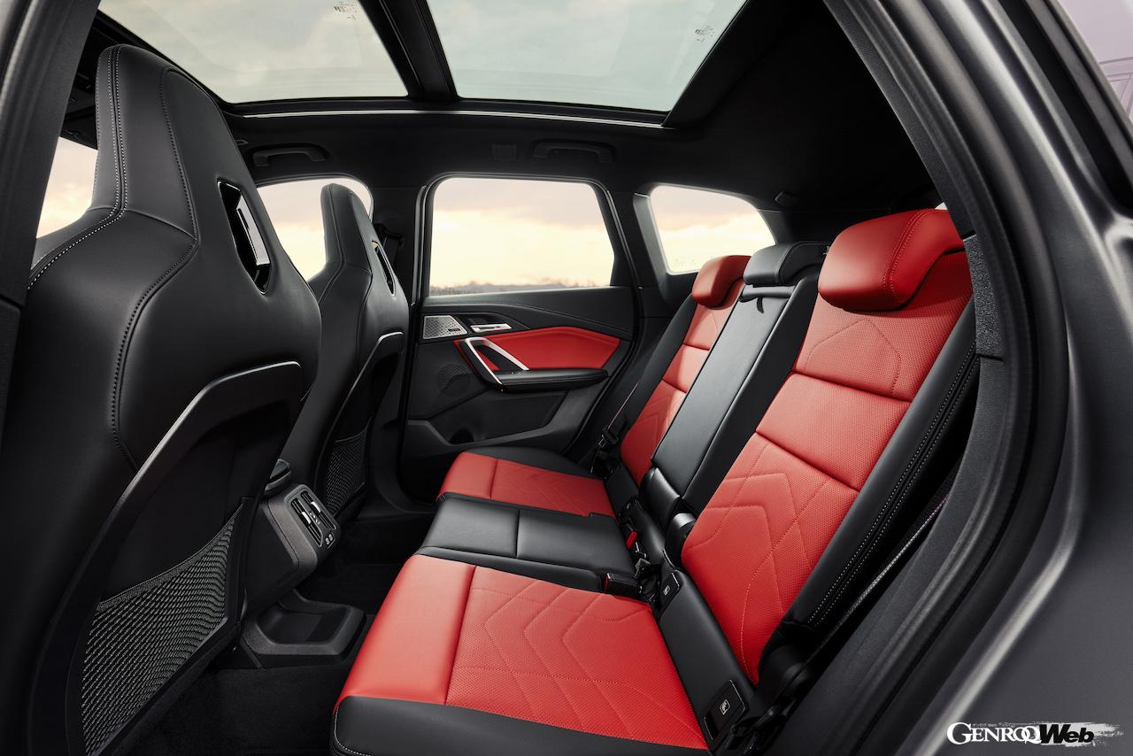 コンパクトSAV初のMパフォーマンス仕様「BMW X1 M35i xDrive」のインテリア。