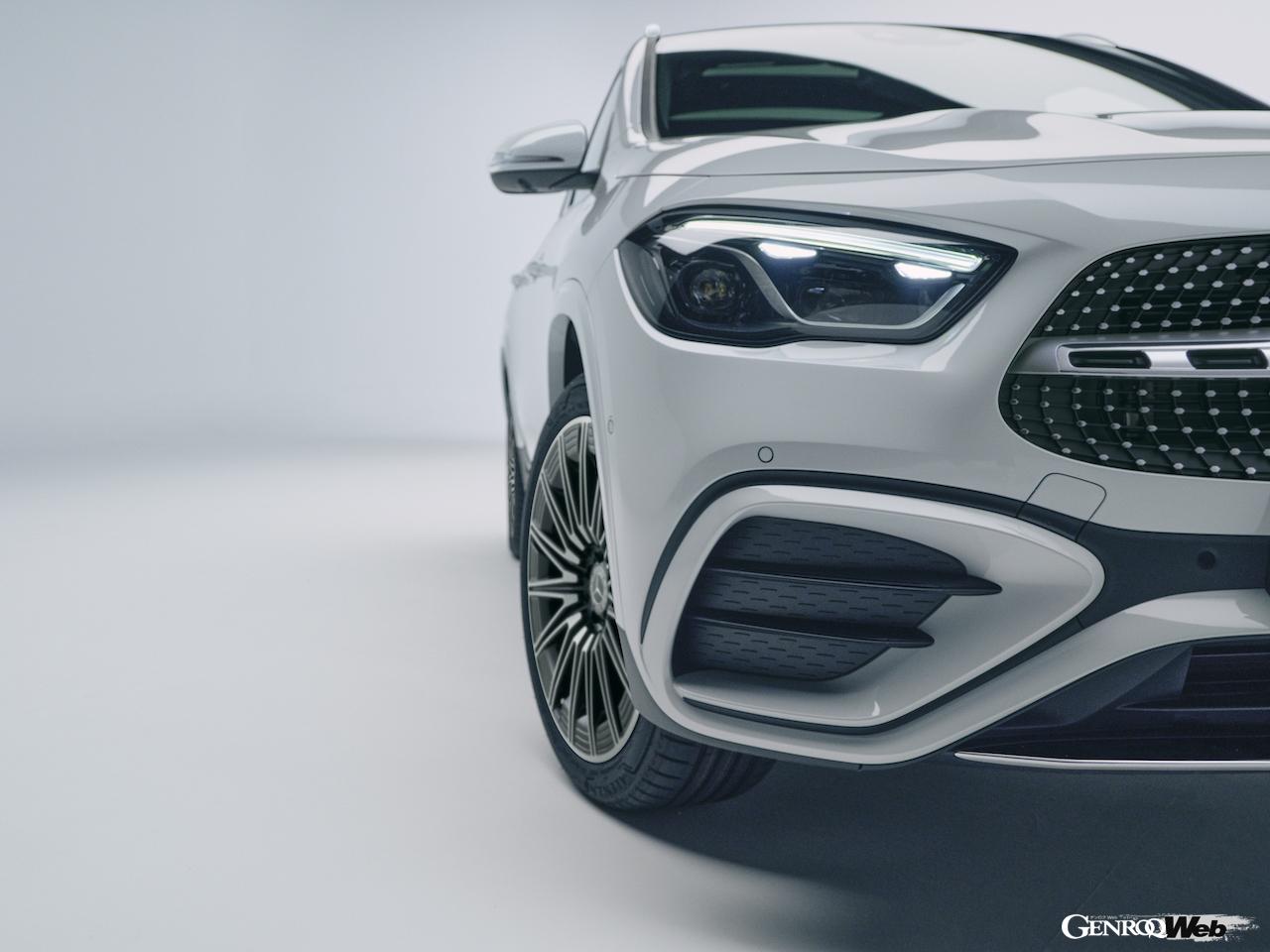 「メルセデス・ベンツ GLA」改良新型のエクステリア。