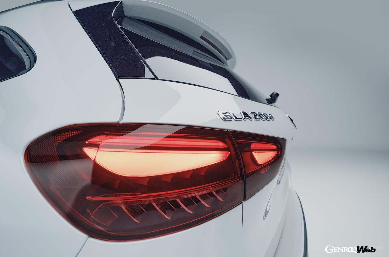 「メルセデス・ベンツ GLA」改良新型のエクステリア。