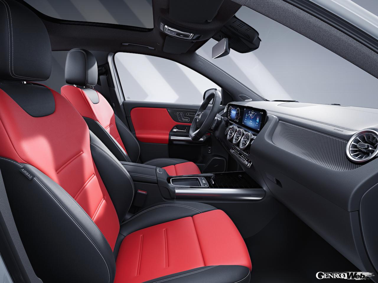 「メルセデス・ベンツ GLA」改良新型のインテリア。