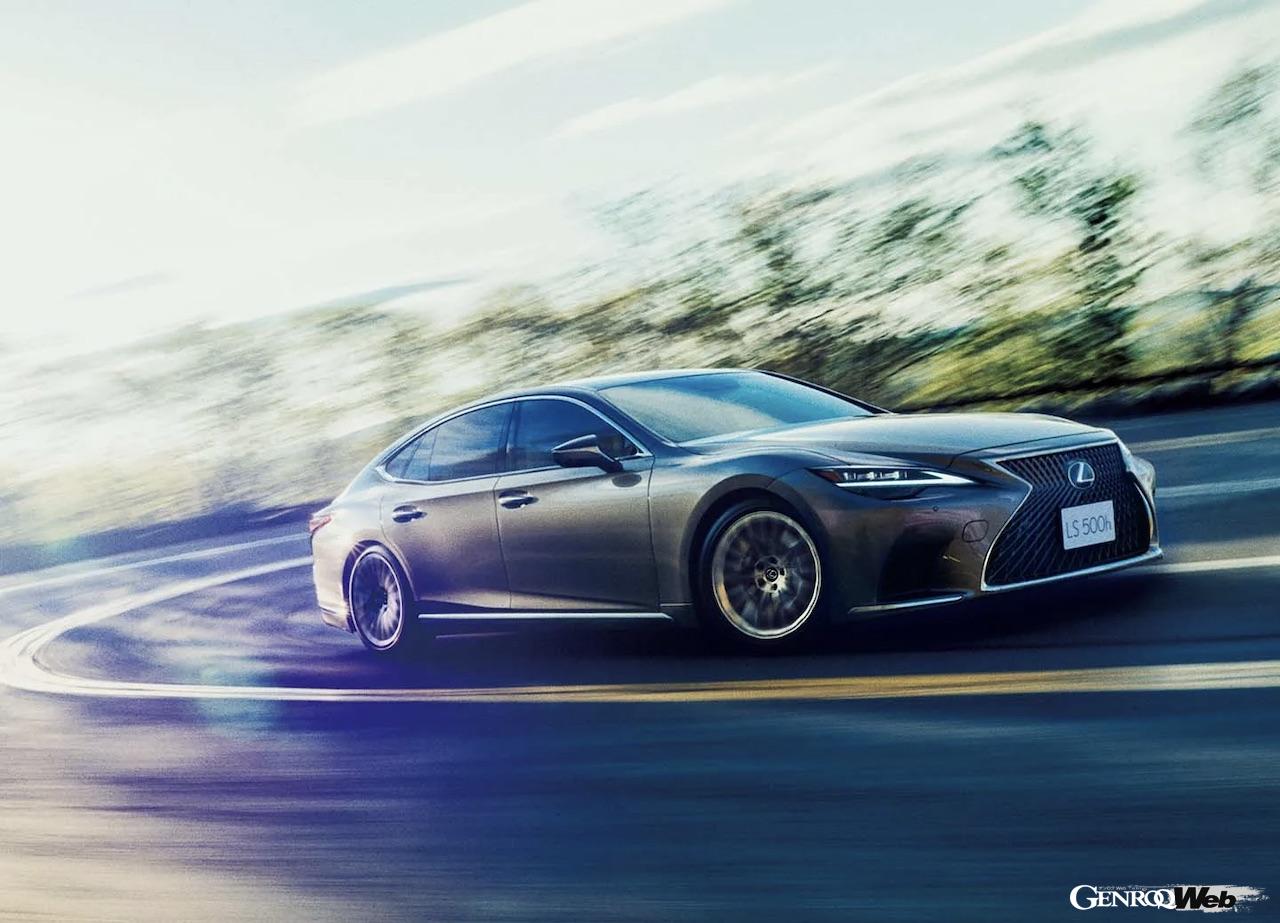 操縦安定性や乗り心地を向上させるべく、レクサスのフラッグシップサルーン「LS」に、一部改良が施された。