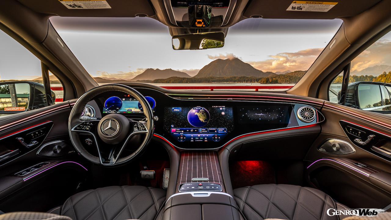 メルセデスの最高級フル電動SUV「メルセデス・マイバッハ EQS 680 SUV」のインテリア。