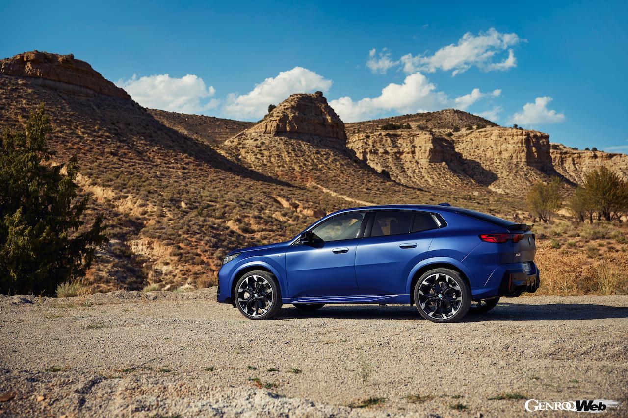 パフォーマンス仕様「X2 M35i xDrive」のエクステリア。