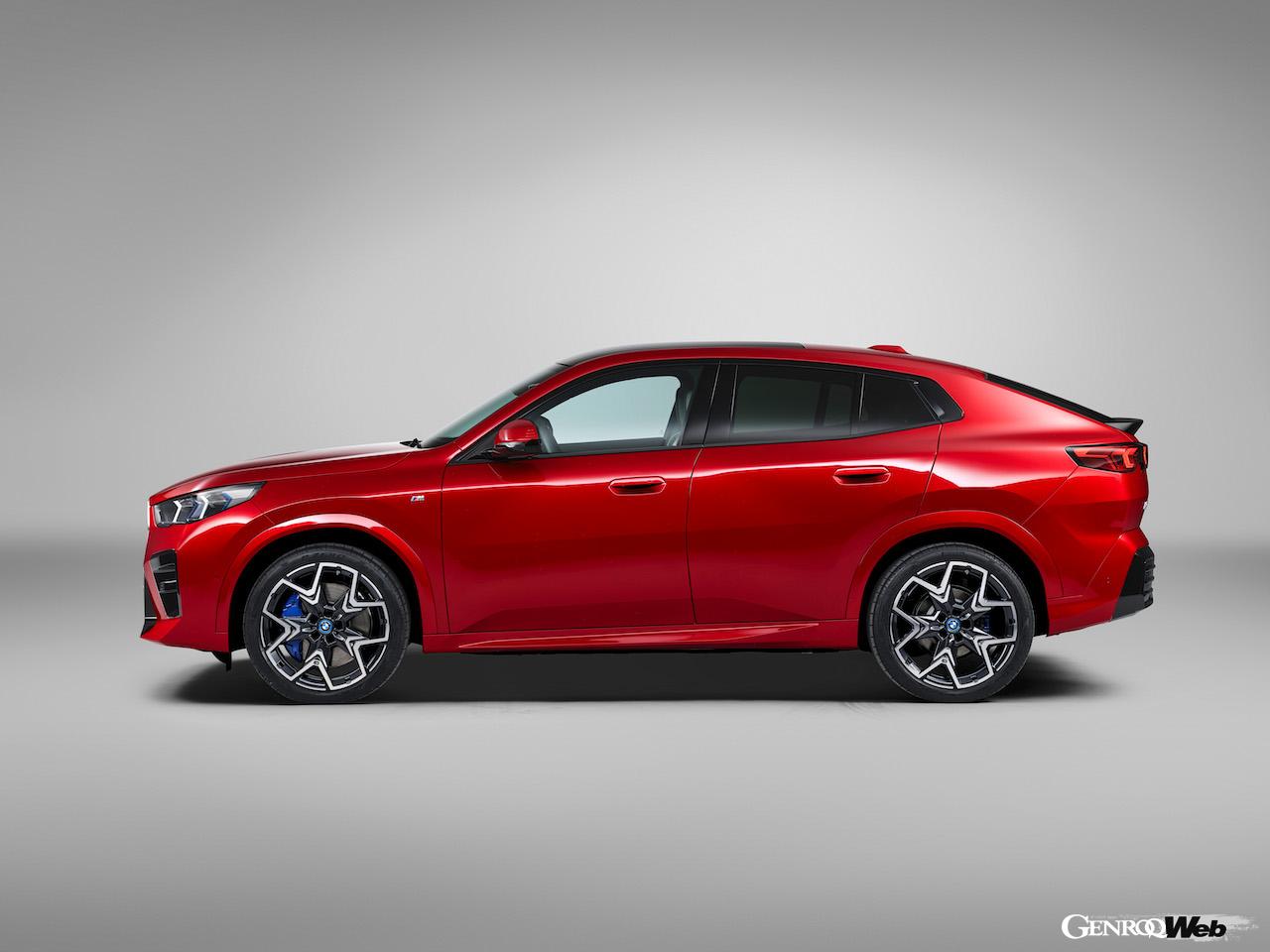 フル電動モデルとして登場した「BMW iX2」のエクステリア。