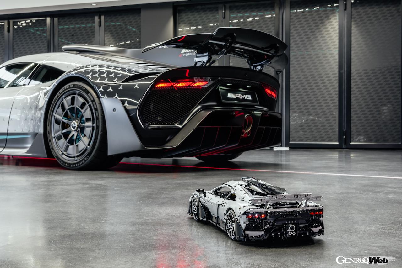 レゴ互換ブロックCaDAから登場した、1/8スケール「メルセデスAMG ONE」。