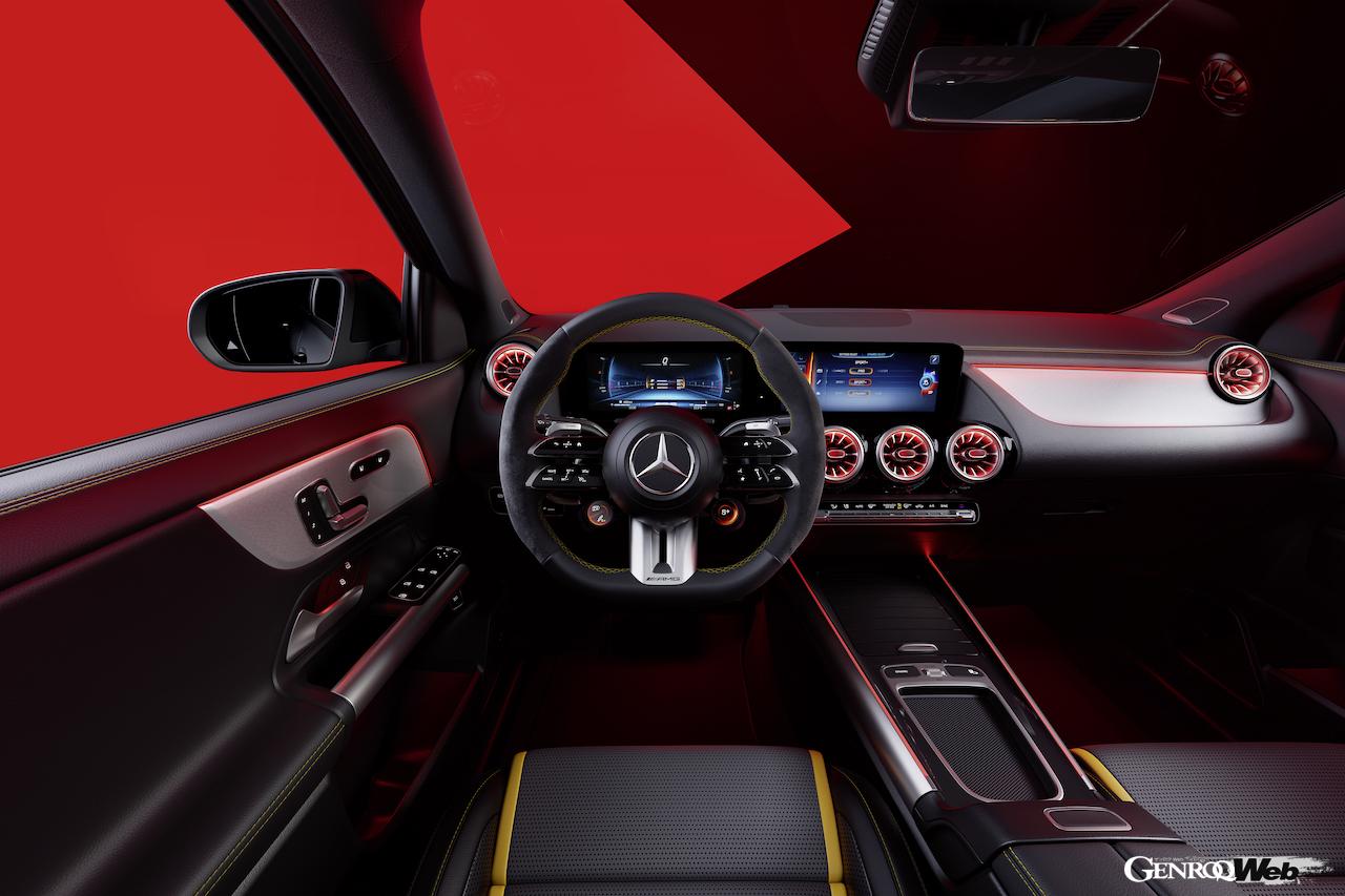 内外装がアップデートされた「メルセデスAMG GLA 45 S 4MATIC+」のインテリア。