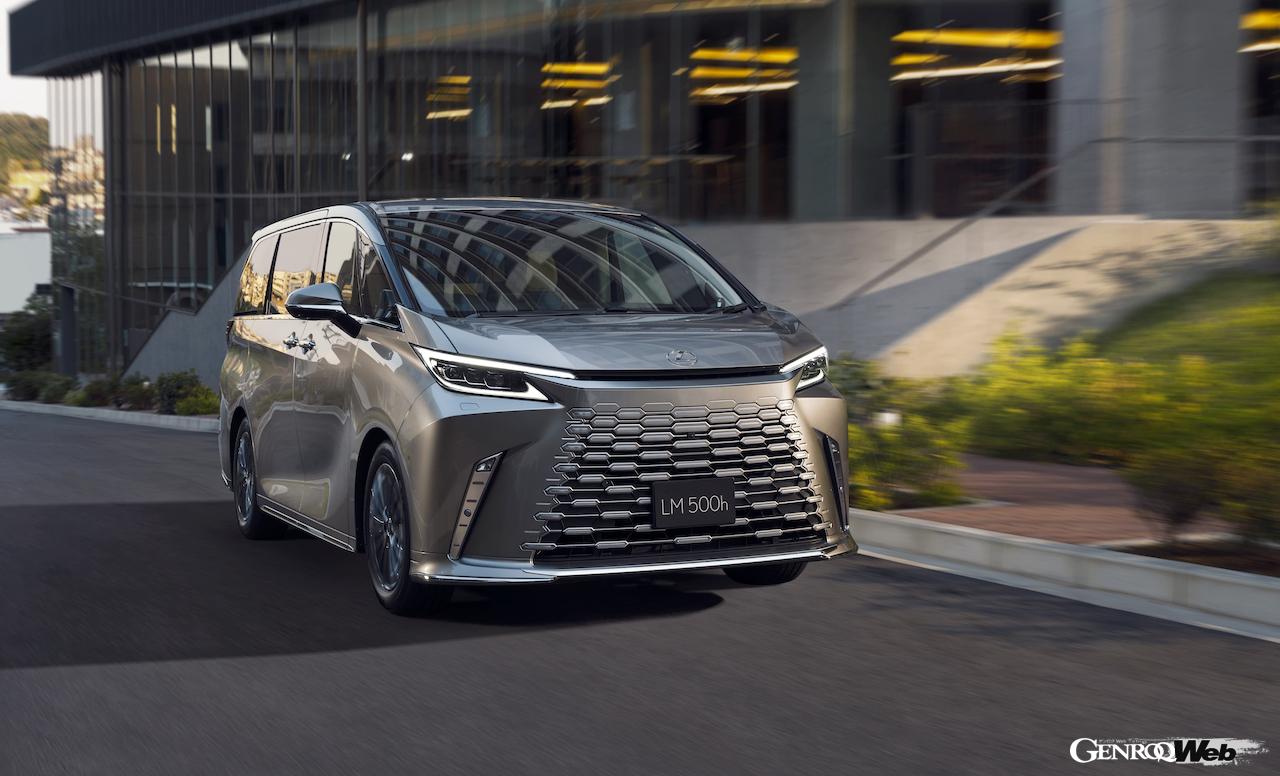 レクサスの最上級ピープルムーバー「LM」のエクステリア。