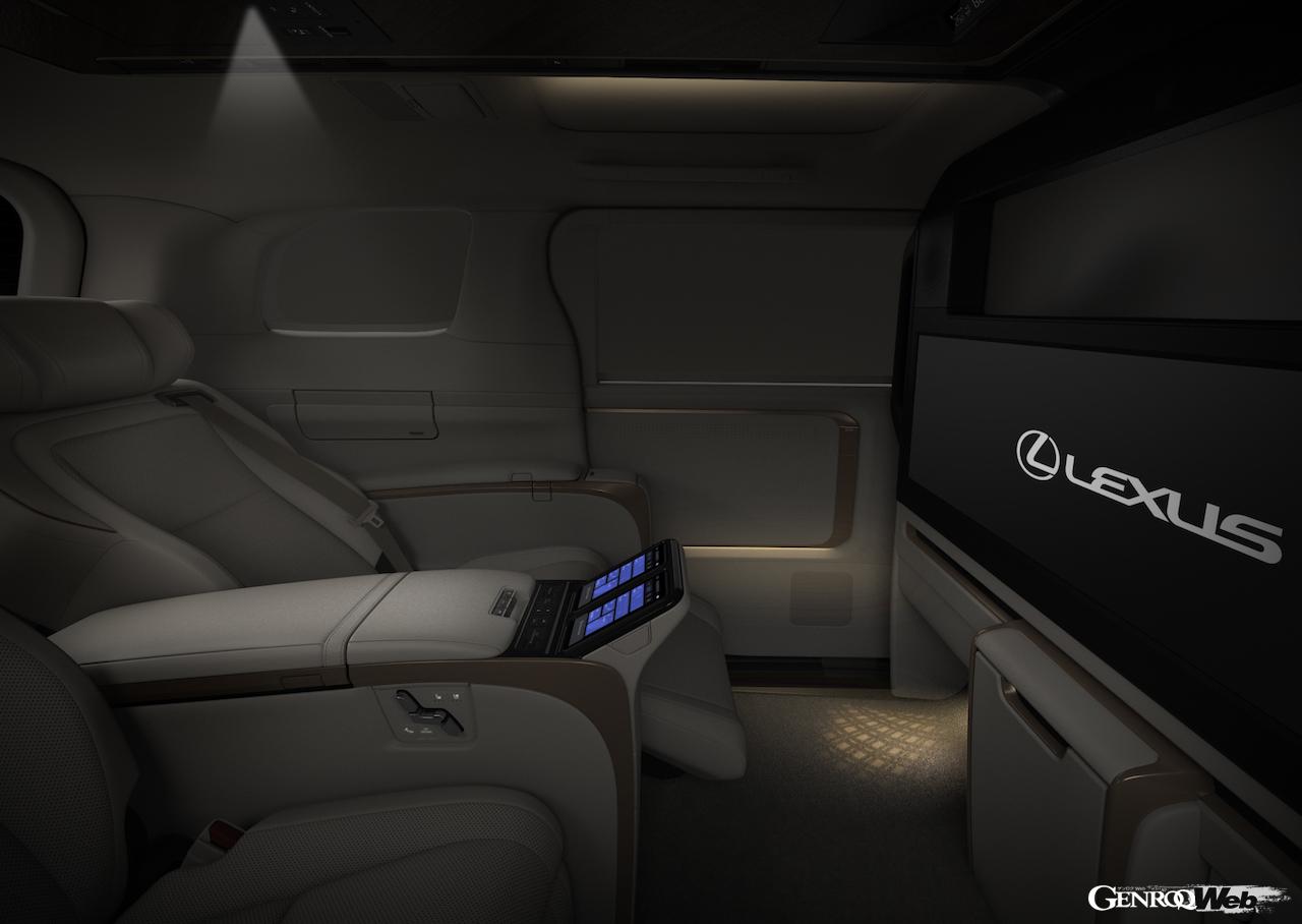 レクサスの最上級ピープルムーバー「LM」のインテリア。