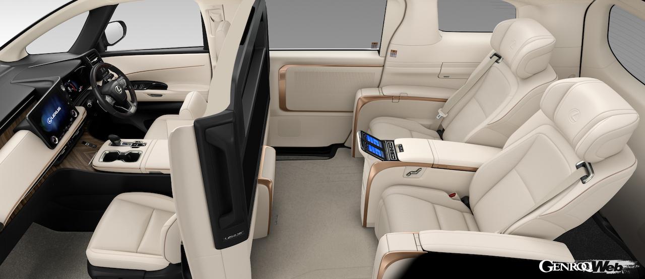 レクサスの最上級ピープルムーバー「LM」のインテリア。