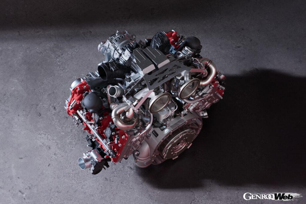 パワーユニットはハイブリッドシステムが取り外された、最高出力700PS、最大トルク740Nmを発揮する、3.0リッターV型6気筒ガソリンターボを搭載する。