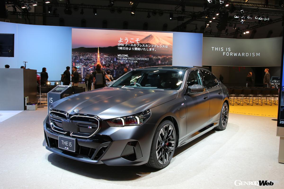 今年日本に上陸したフル電動サルーン「i5」。