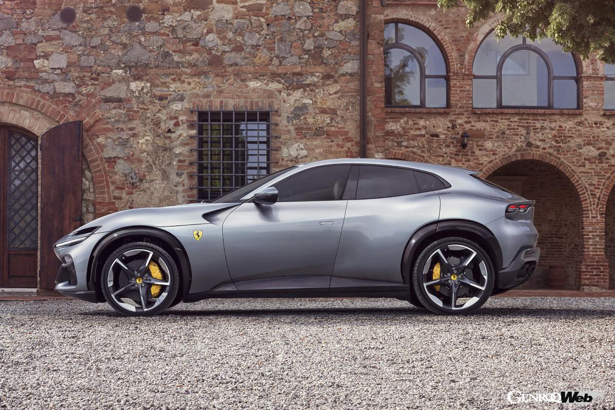 リヤドアに観音開きスタイルのウェルカムドアを採用したことがプロサングエの外観上の大きな特徴だ。