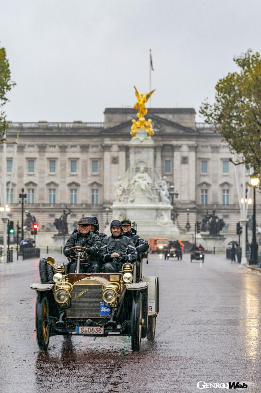 1904年製ながらも、走行可能な状態でメルセデス・ベンツ・クラシックが所有する「メルセデス・シンプレックス 28/32 hp」。
