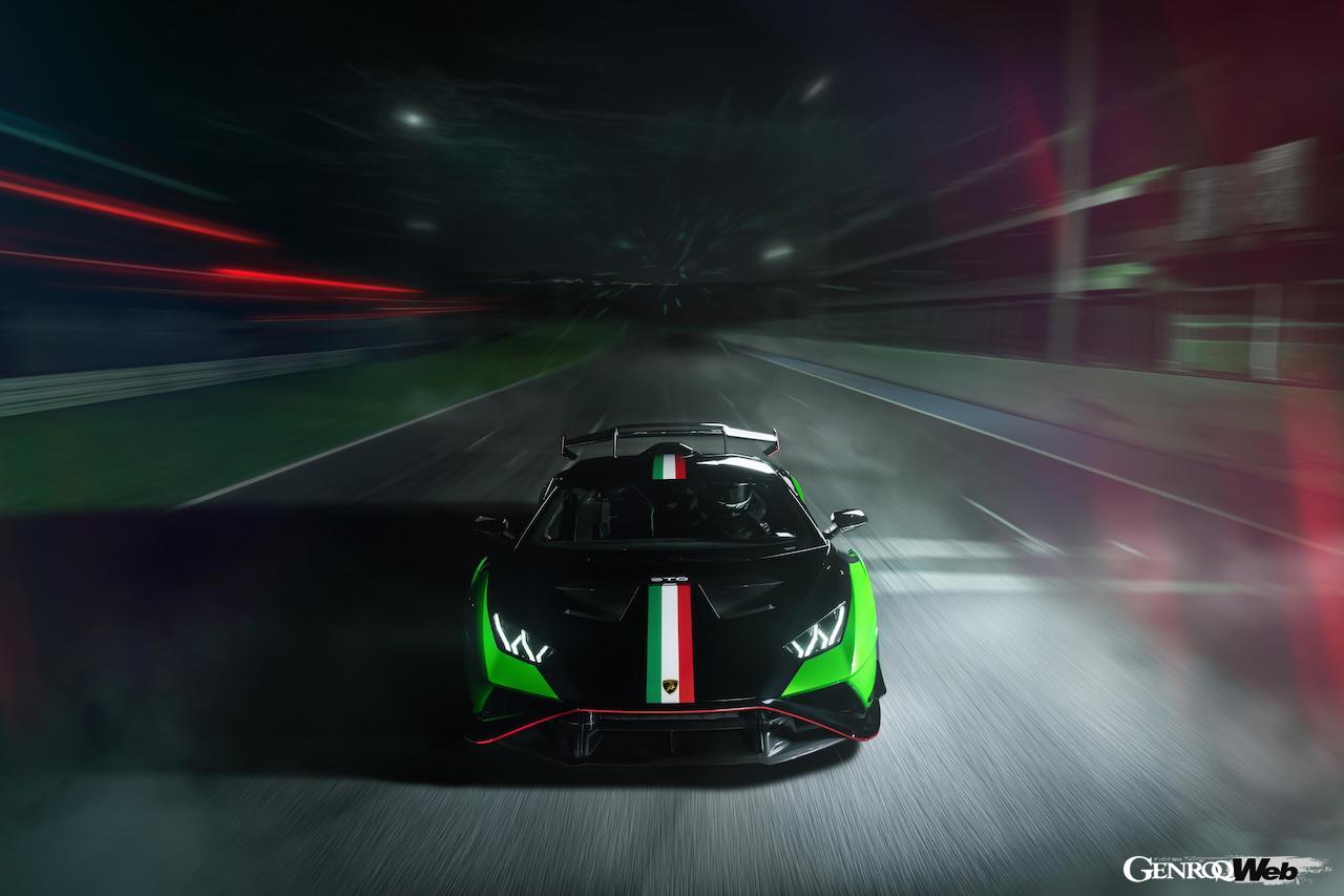 スクアドラ・コルセ10周年記念モデル「ランボルギーニ ウラカン STO SC 10° アニバーサリオ」のエクステリア。
