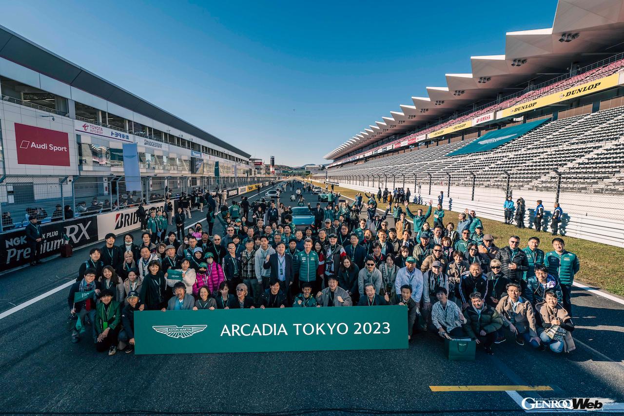 「ASTON MARTIN TRACK DAY」には、110台以上のアストンマーティンが参加。サーキットを舞台に様々なイベントを楽しんだ。