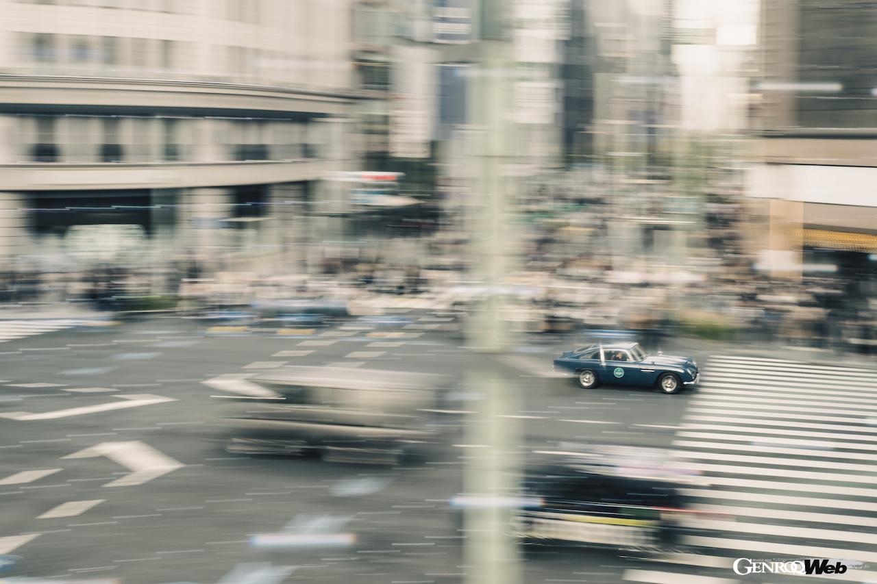 「ASTON MARTIN ARCADIA TOKYO 2023」で行われた、東京パレードラン。