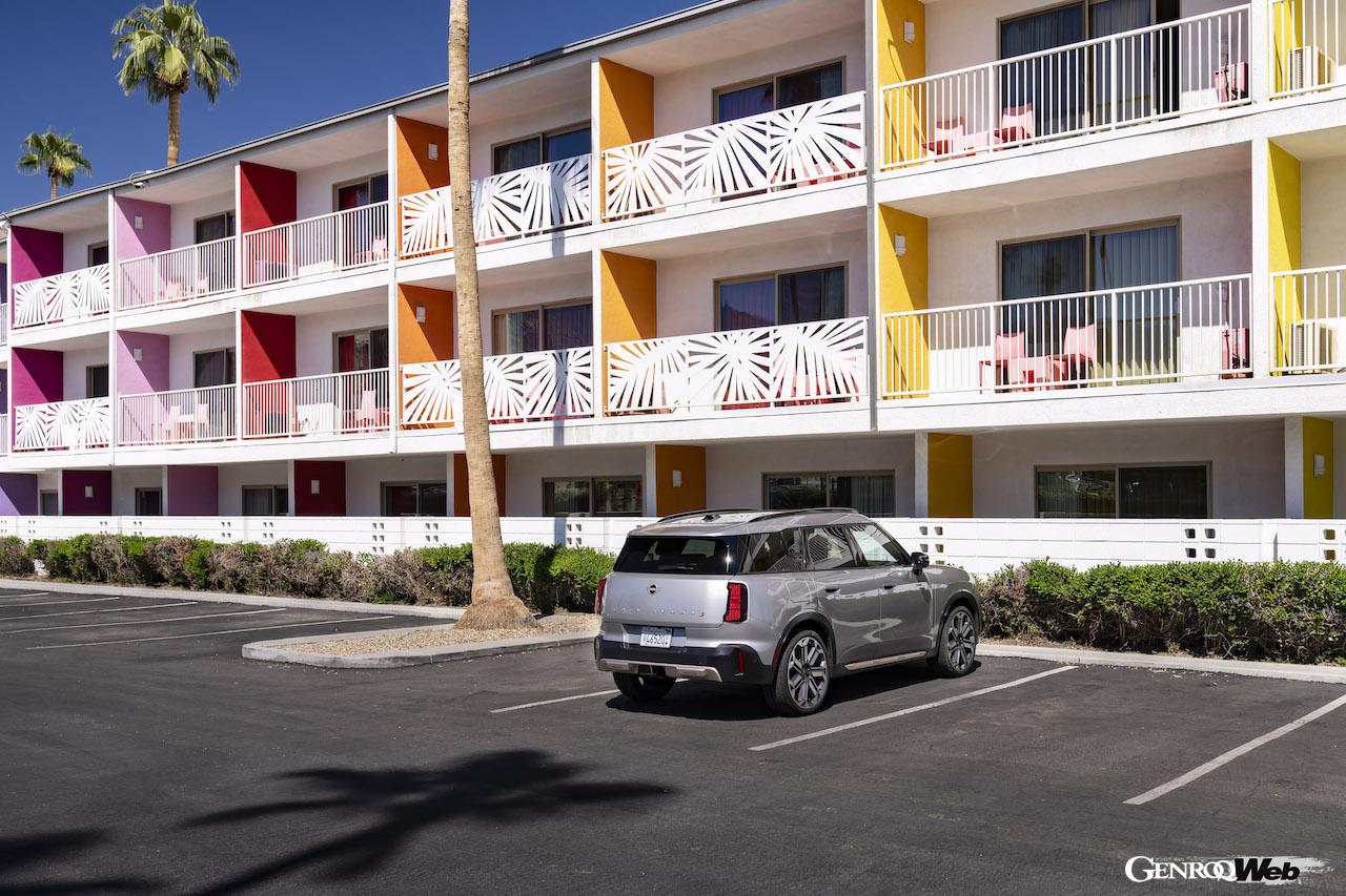 48VマイルドハイブリッドにインテリジェントなAWDを組み合わせた「MINI カントリーマン S ALL4」のエクステリア。