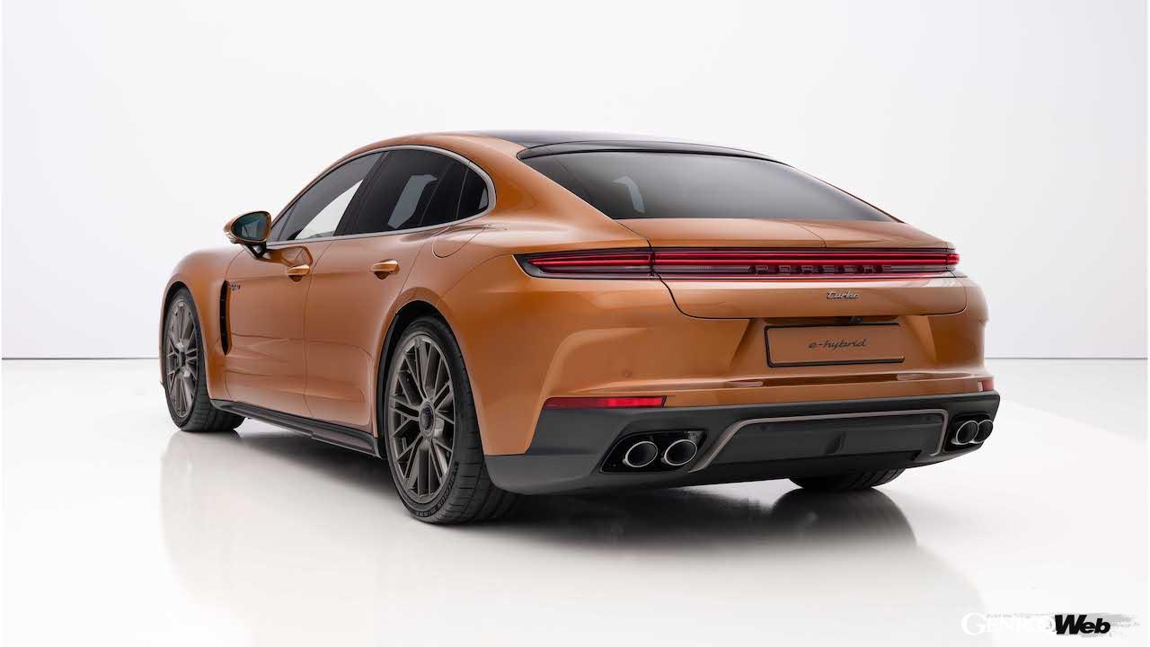 3代目へと進化を果たした新型「ポルシェ パナメーラ」のエクステリア。