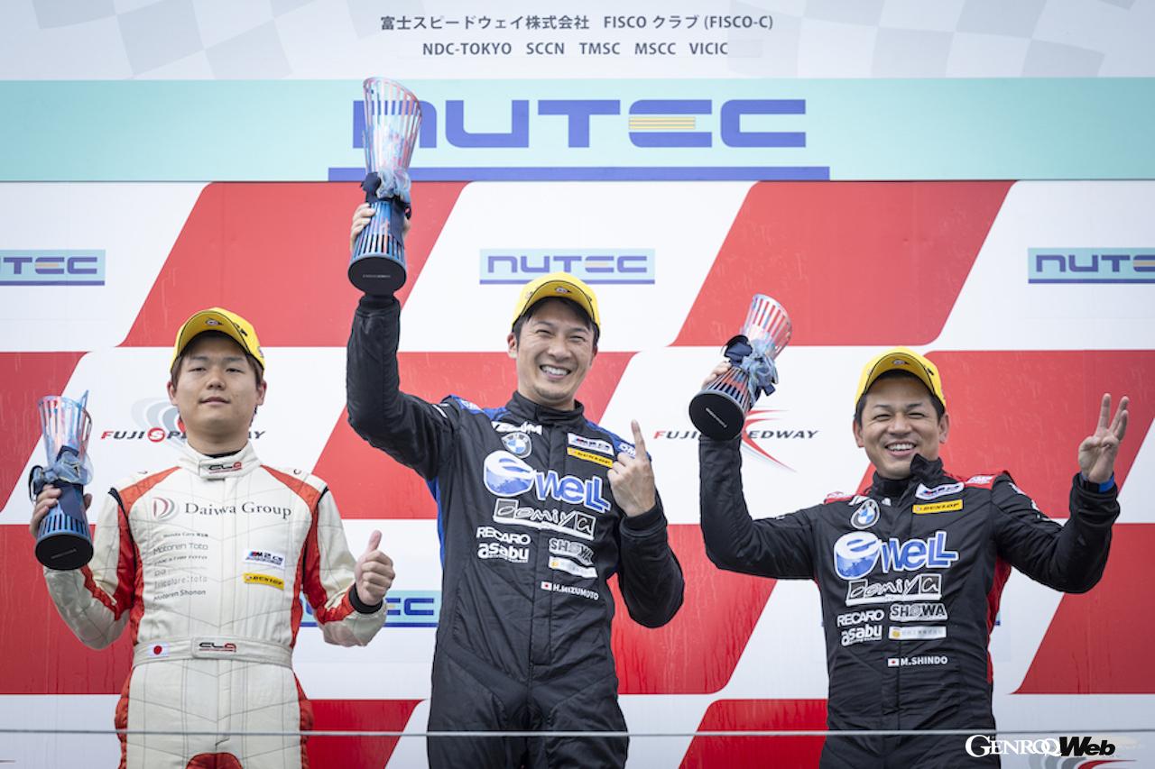 富士スピードウェイで開催された「M2 CS Racing Series」第5ラウンドに参戦した、TECH-M eWell Racing。