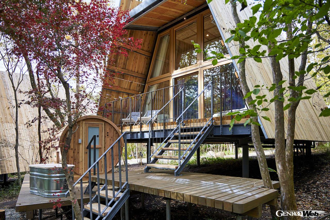 サステイナビリティを追求したセカンドハウスを展開する「SANU」と協力し、「SANU 2nd Home」に、加入者が無料で利用できるレクサス充電器を順次設置する。