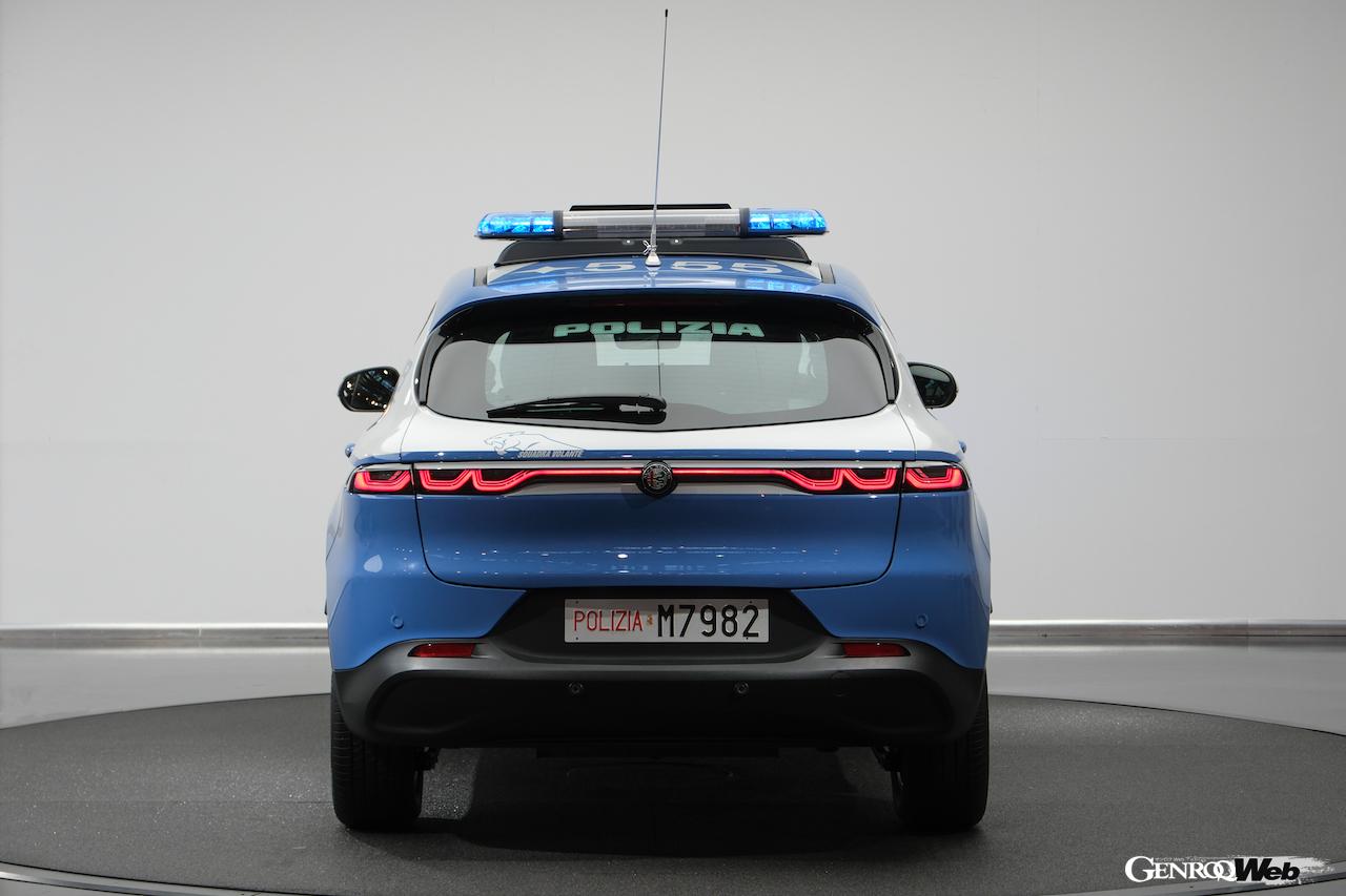 イタリア国家警察仕様の「アルファロメオ トナーレ」は、2024年中に850台が納品される。