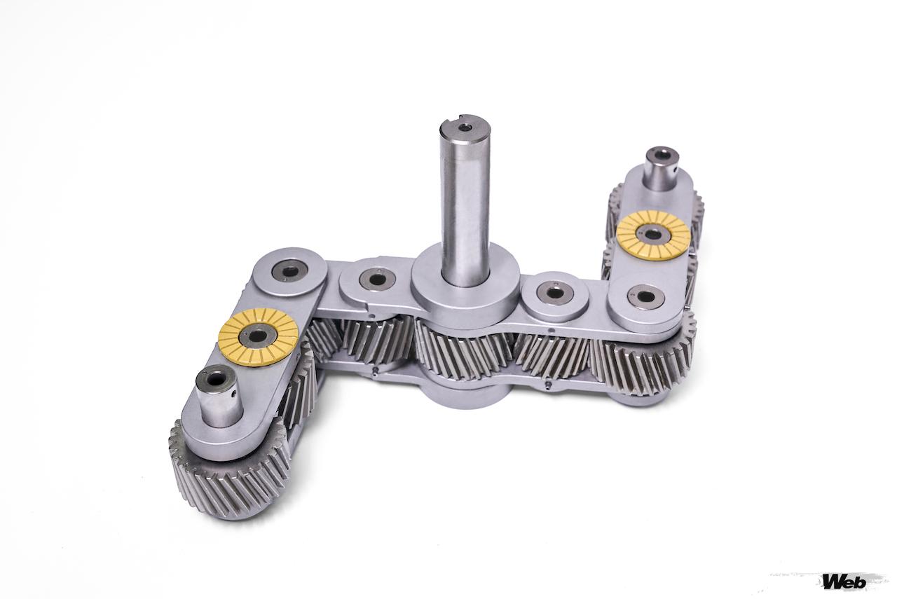 ヒョンデとキアは、EV専用の駆動システム「ユニバーサル・ホイール・ドライブ・システム」を、韓国・ソウルのユニ・ホイール・テック・デイで公開した。