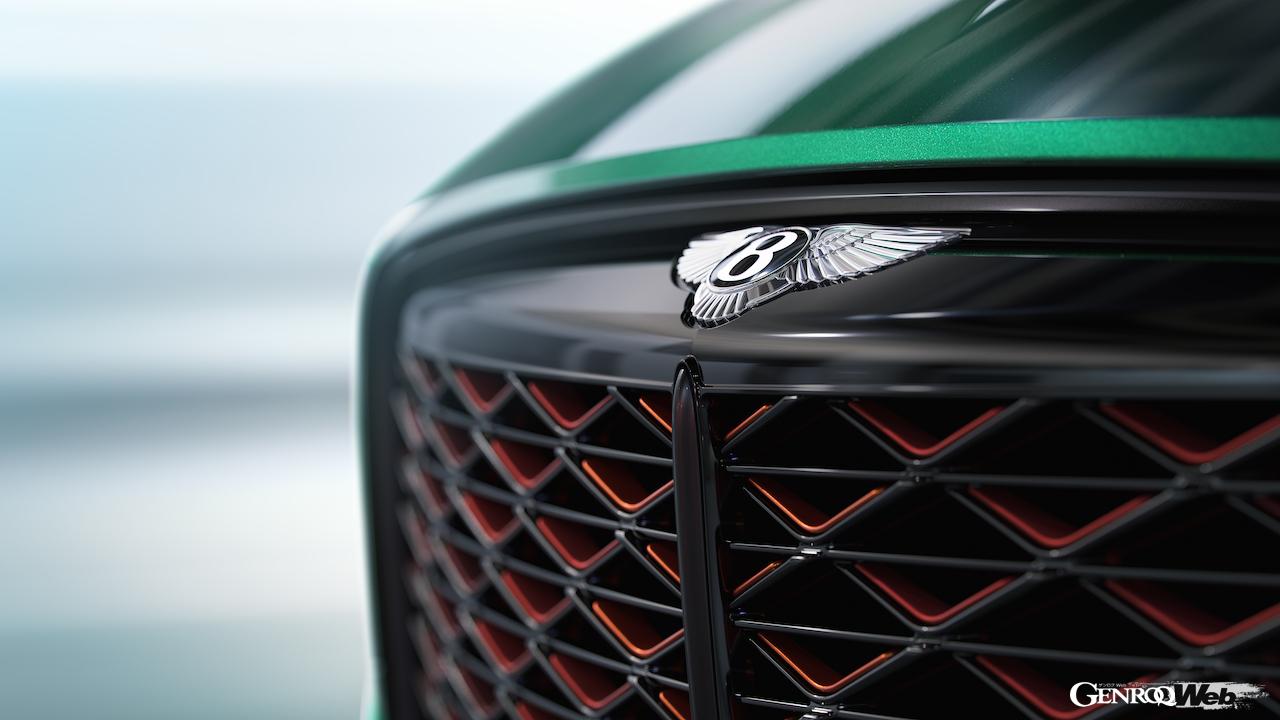 「ドゥカティ ディアベル フォー ベントレー」のデザインのベースとなった、ベントレー バトゥール。