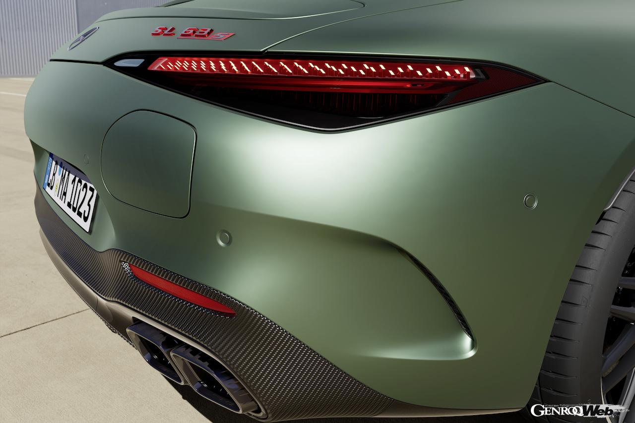 「メルセデスAMG SL 63 S E パフォーマンス」のエクステリア。