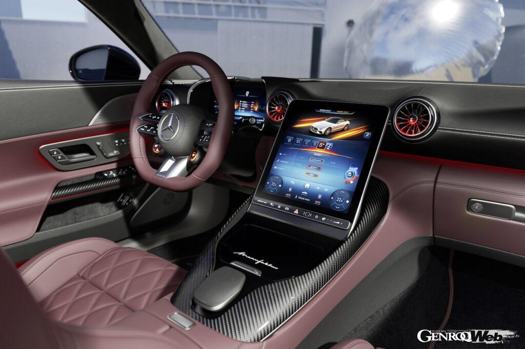 「メルセデスAMG SL 63 S E パフォーマンス」のインテリア。