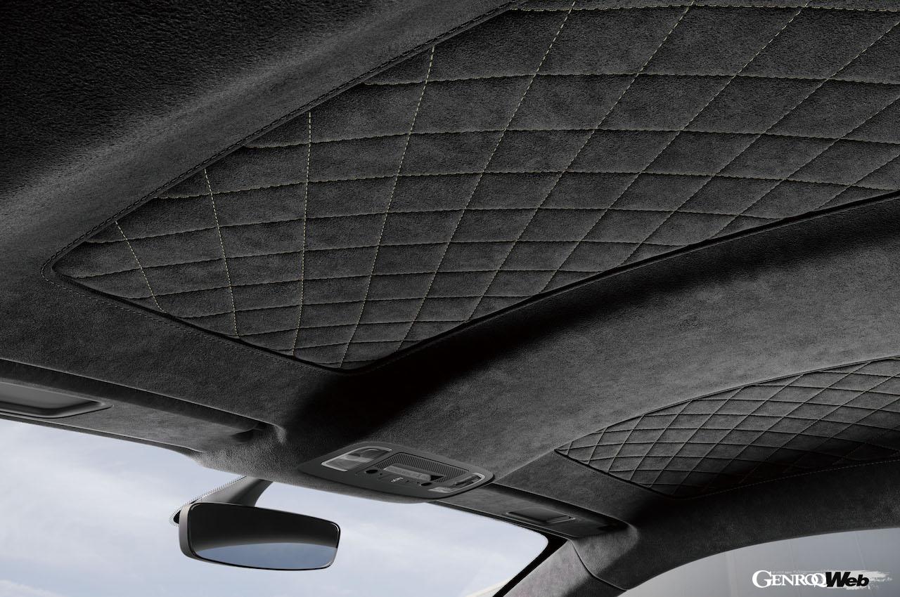 日本専用の限定モデル「アウディ R8 クーペ Japan final edition」のインテリア。