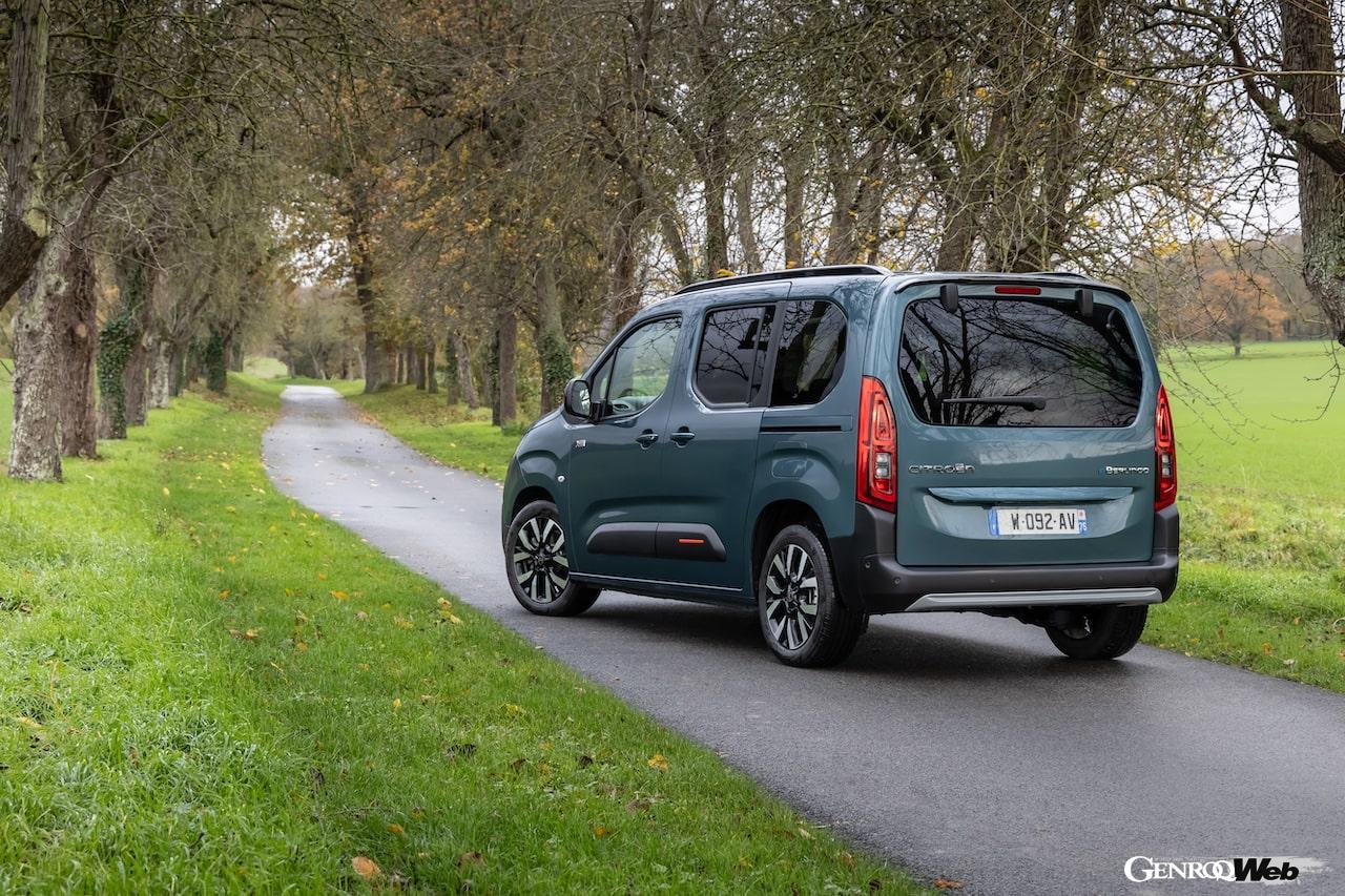 フル電動MPV「シトロエン E-ベルランゴ」改良新型のエクステリア。