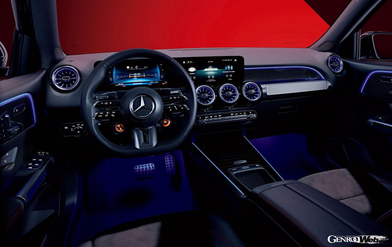 「メルセデス AMG GLB 35 4MATIC」のインテリア。