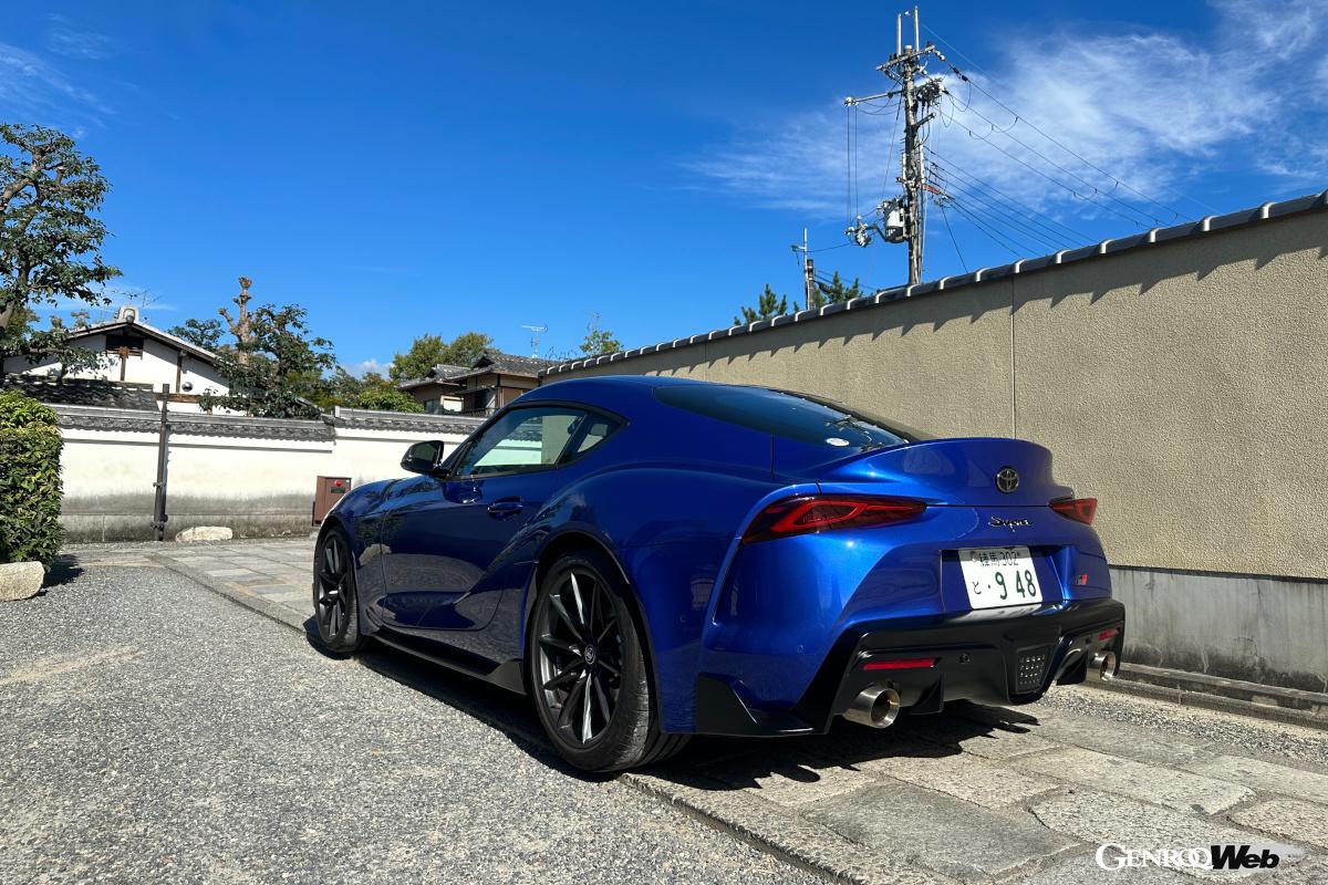 「トヨタ スープラ」。知らない間に追加されていた6発のマニュアル仕様だ。